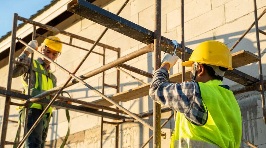 Expert flood damage restoration services in Mentcle, PA